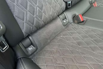 Audi Q4 S Line