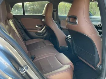 Mercedes-Benz Cla AMG Line