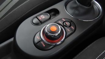 MINI Hatchback Cooper S Level 1
