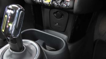 MINI Hatchback Cooper S Level 1