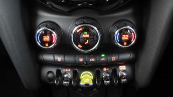 MINI Hatchback Cooper S Level 1