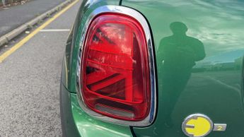 MINI Hatchback Cooper S Level 2