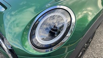 MINI Hatchback Cooper S Level 2