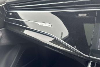 Audi Q7 Black Edition