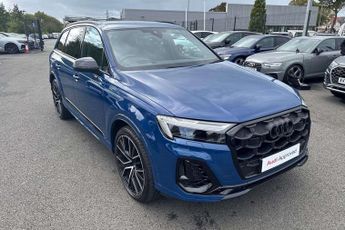 Audi Q7 SQ7 Black Edition