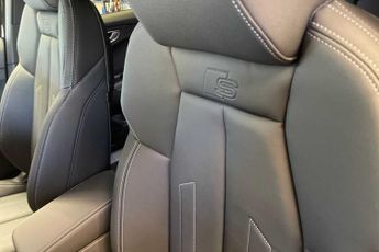 Audi Q4 Black Edition