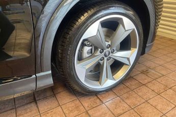 Audi Q4 Black Edition