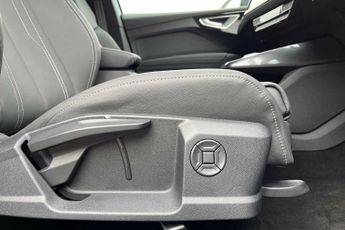 Audi Q4 Black Edition