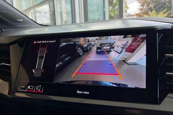 Audi Q4 Black Edition