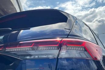 Audi Q4 Black Edition