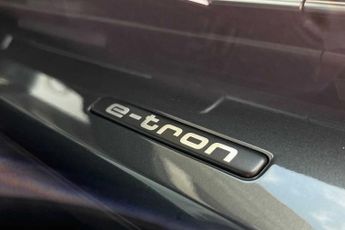 Audi Q4 Black Edition