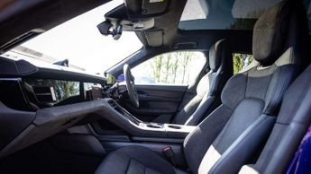 Porsche Taycan 