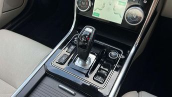 Jaguar XE HSE