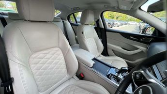 Jaguar XE HSE