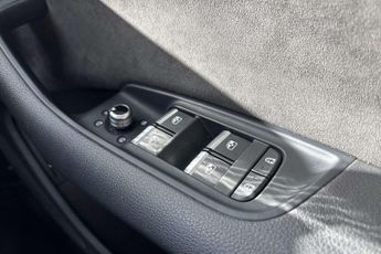 Audi Q7 Black Edition