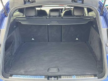 Mercedes-Benz EQC AMG Line