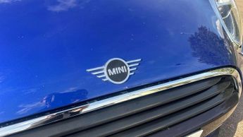 MINI Hatchback Cooper Classic