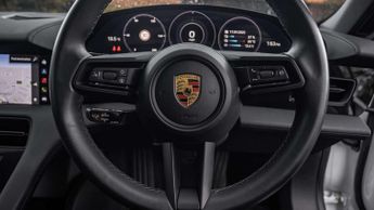 Porsche Taycan 
