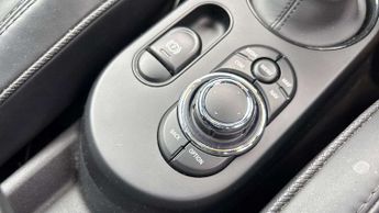 MINI Hatchback Cooper S Level 3