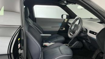 MINI Cooper E Exclusive