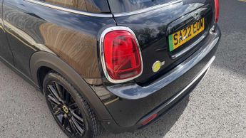 MINI Hatchback Cooper S Level 2