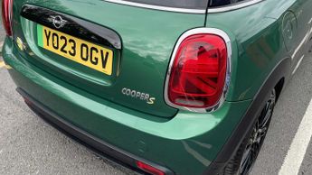 MINI Hatchback Cooper S Level 2