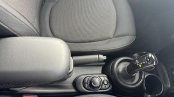 MINI Convertible Cooper Classic