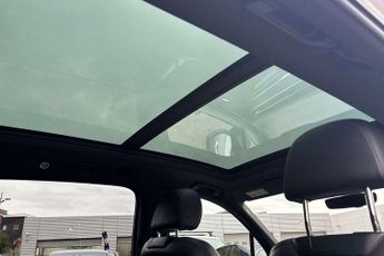 Audi Q7 Black Edition