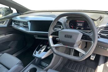 Audi Q4 Black Edition