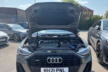 Audi Q3 Black Edition