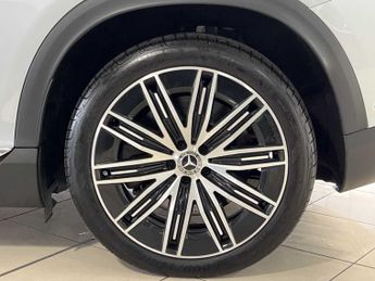 Mercedes-Benz EQE AMG Line Edition