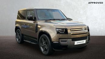 Land Rover Defender X-Dynamic SE