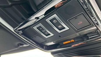 Land Rover Range Rover Velar R-Dynamic HSE