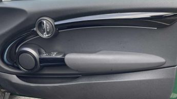 MINI Hatchback Cooper S Level 2