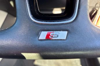 Audi Q2 Black Edition