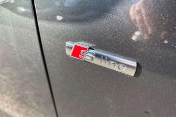 Audi Q2 Black Edition