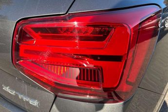 Audi Q2 Black Edition