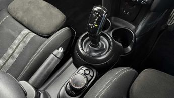 MINI Hatchback Cooper