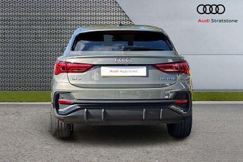 Audi Q3 Black Edition