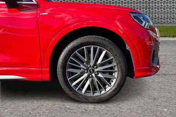 Audi Q3 S Line