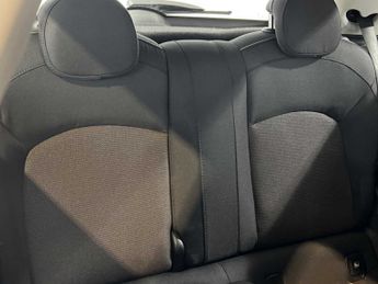 MINI Hatchback Cooper Classic