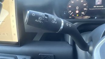 Land Rover Defender X-Dynamic HSE