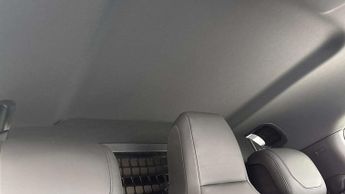 Land Rover Defender 90 Diesel X-Dynamic HSE