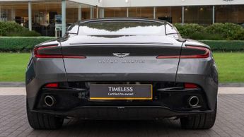 Aston Martin DB11 