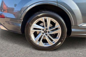 Audi Q7 S Line