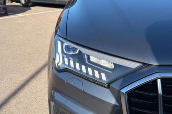 Audi Q7 S Line