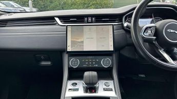 Jaguar F-PACE R-Dynamic HSE