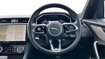 Jaguar F-PACE R-Dynamic HSE