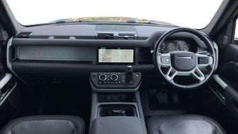 Land Rover Defender X-Dynamic SE