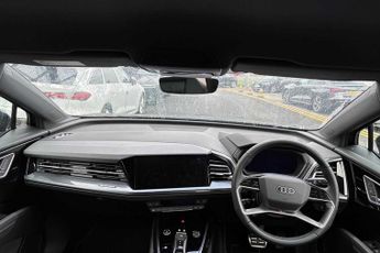 Audi Q4 S Line